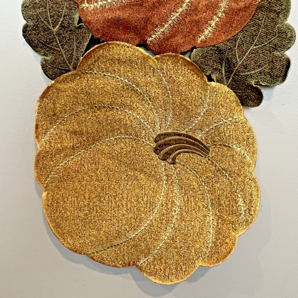 Rachel Ashwell Pumpkin Table Runner Autumn Harvest Orange Metallic 14 x 36" - Picture 4 of 7